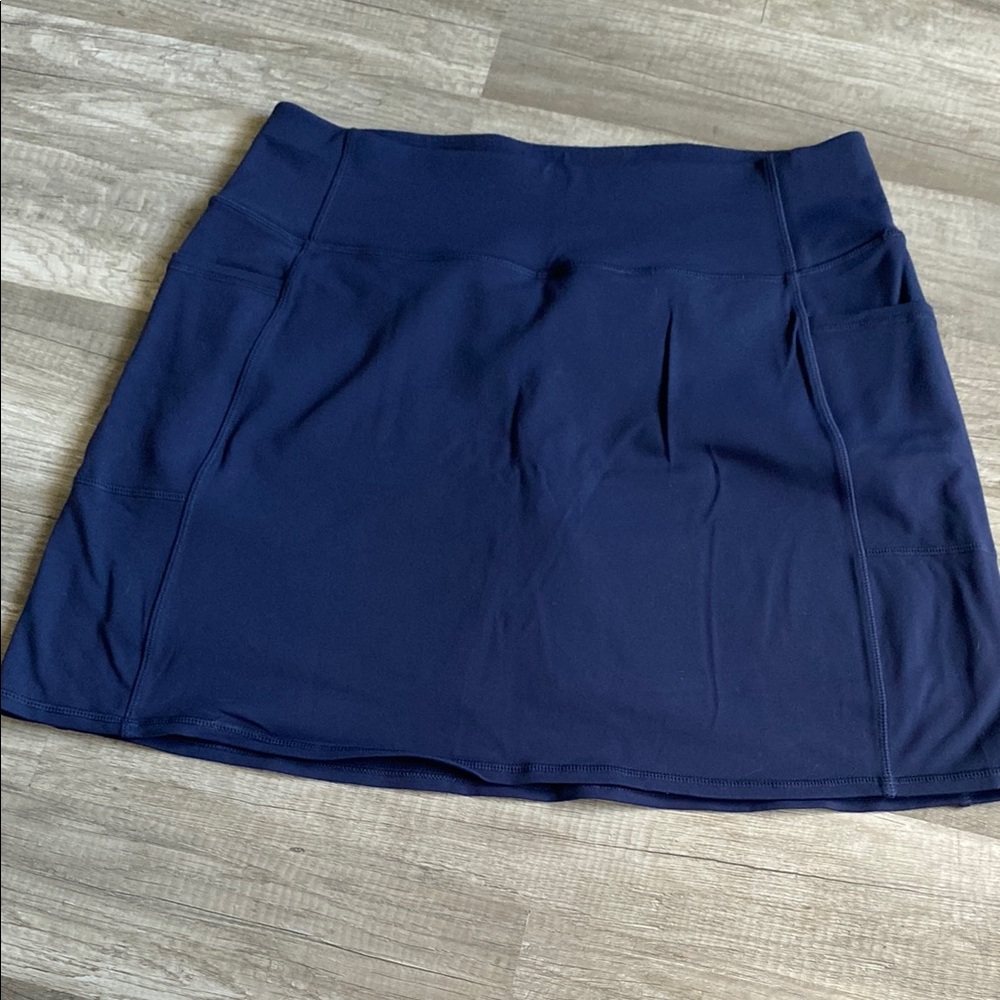 Skechers Blue Mini Skater Skirt for Casual Wear - Picture 2 of 4